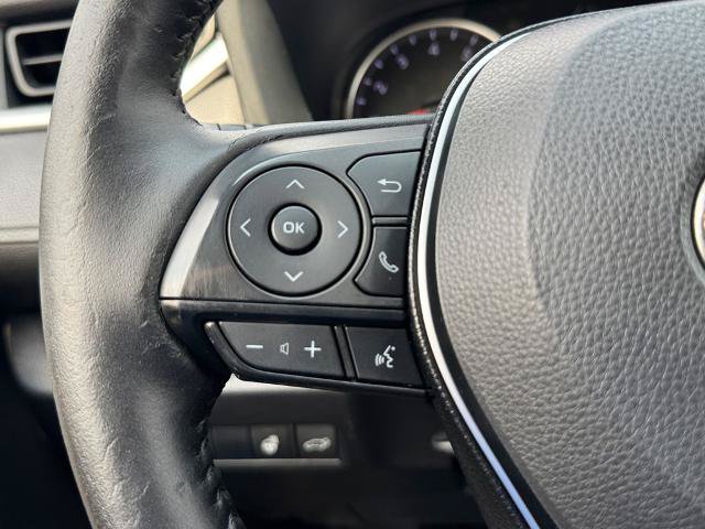 Used 2019 Toyota RAV4 XLE Premium w/ Cold Weather Package AWD/4WD image 19