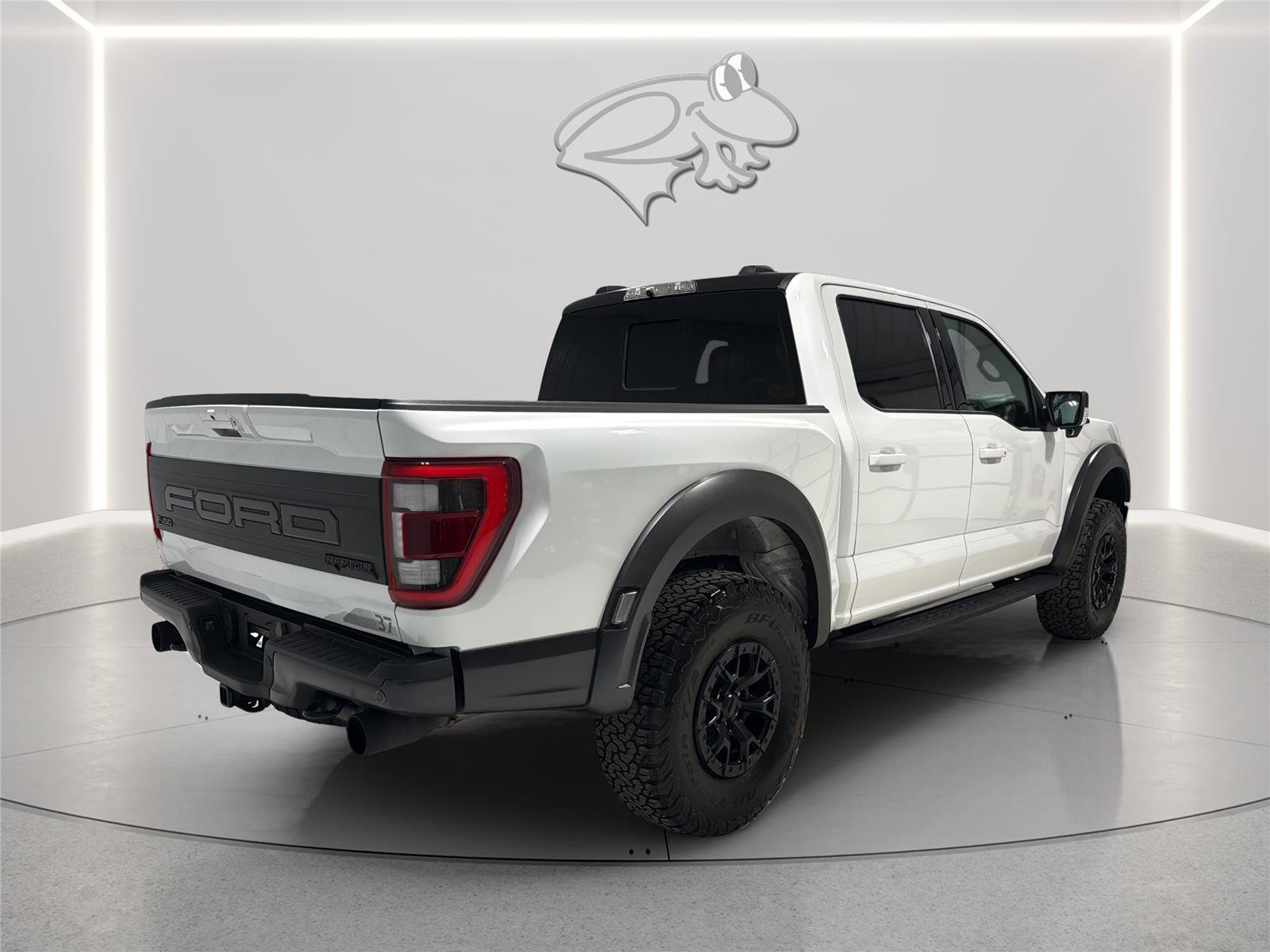 Certified 2023 Ford F150 Raptor w/ Raptor 37 Performance Package AWD/4WD image 6