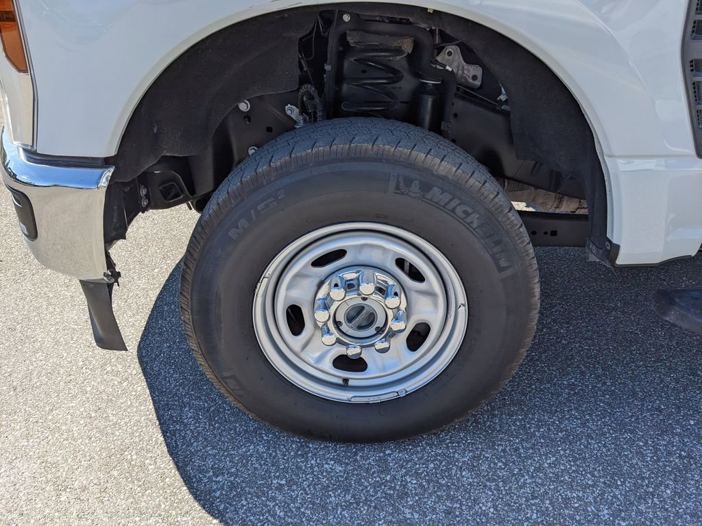 Certified 2024 Ford F250 XL w/ XL Driver Assist Package image 32