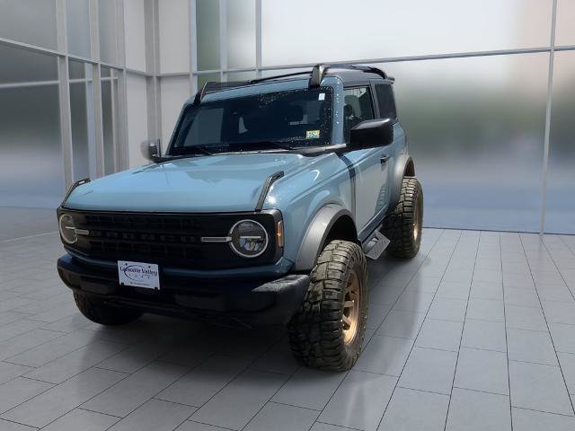 Certified 2023 Ford Bronco 2-Door AWD/4WD image 3