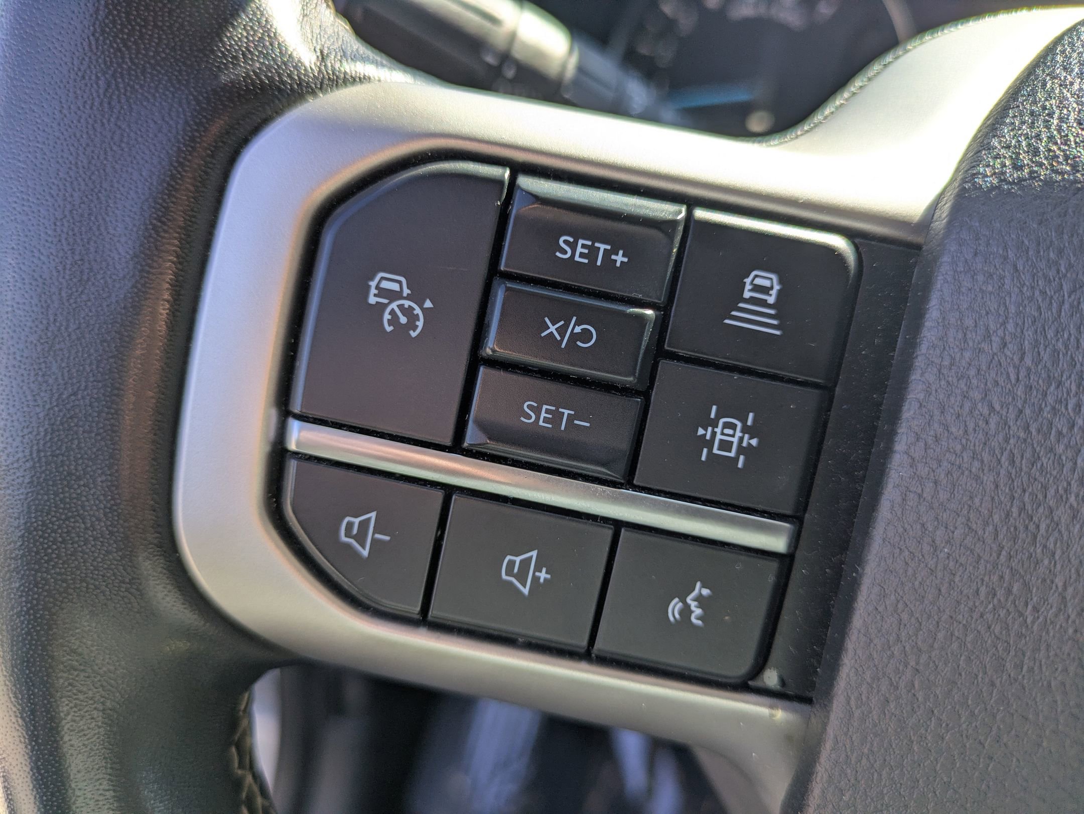 Certified 2024 Ford Expedition Limited image 17