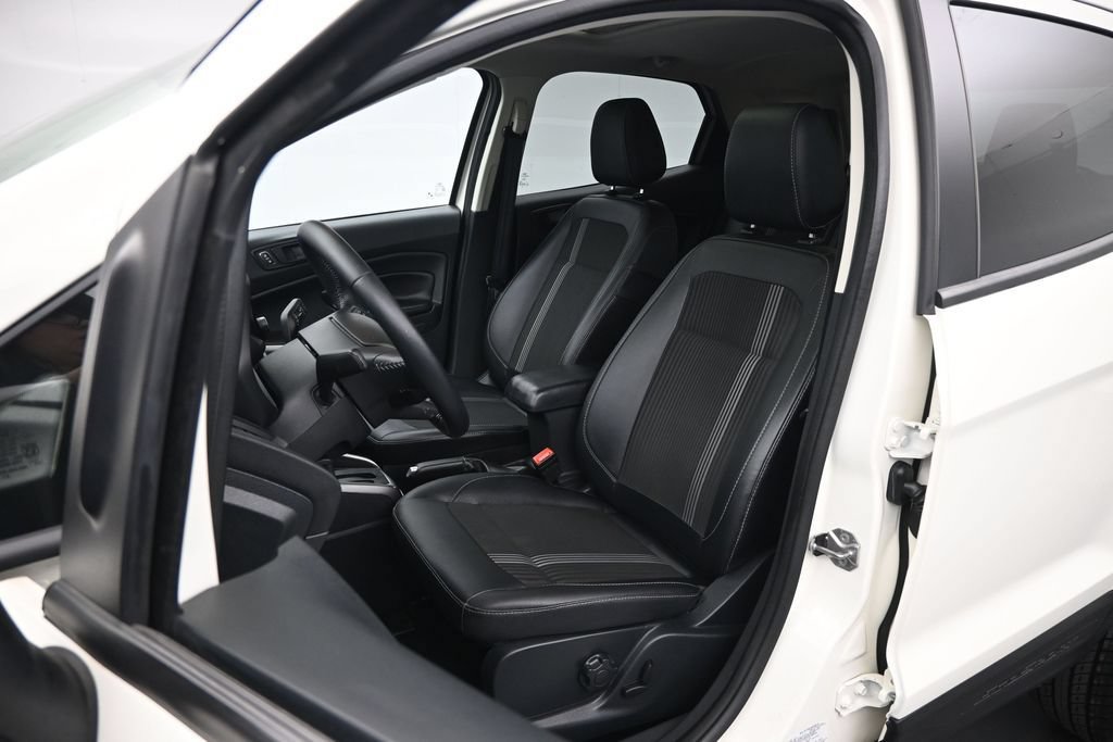 Certified 2021 Ford EcoSport SES w/ Interior Protection Package AWD/4WD image 9