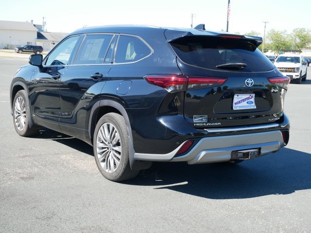 Used 2021 Toyota Highlander Platinum AWD/4WD image 6
