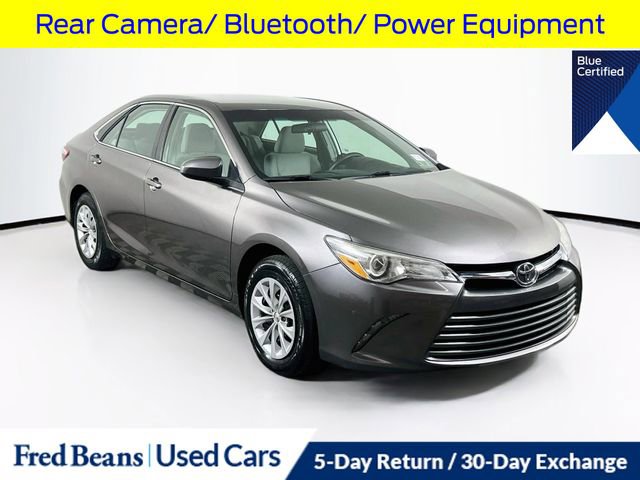 Used 2017 Toyota Camry LE FWD video 1
