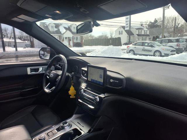 Certified 2022 Ford Explorer ST-Line w/ Class IV Trailer Tow Package image 10