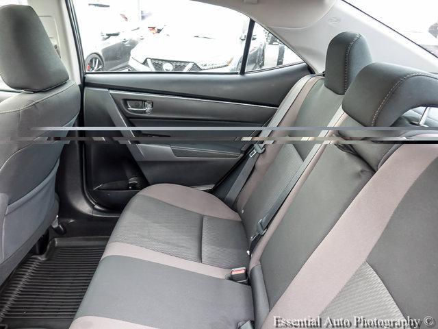 Used 2017 Toyota Corolla LE FWD image 14