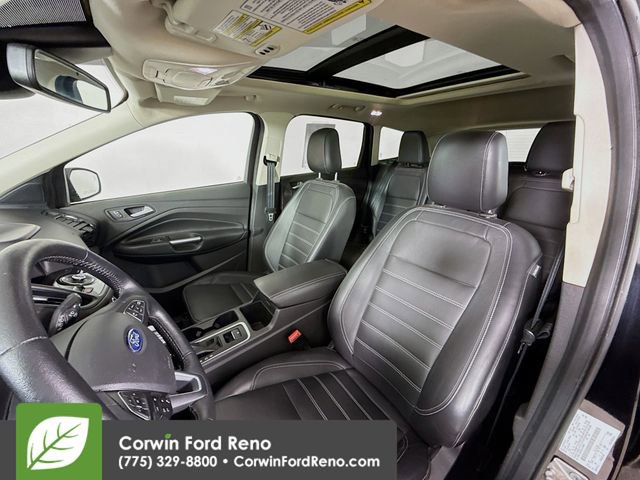 Certified 2019 Ford Escape Titanium AWD/4WD image 22