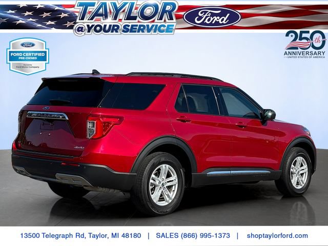 Certified 2024 Ford Explorer XLT w/ Equipment Group 202A AWD/4WD image 3