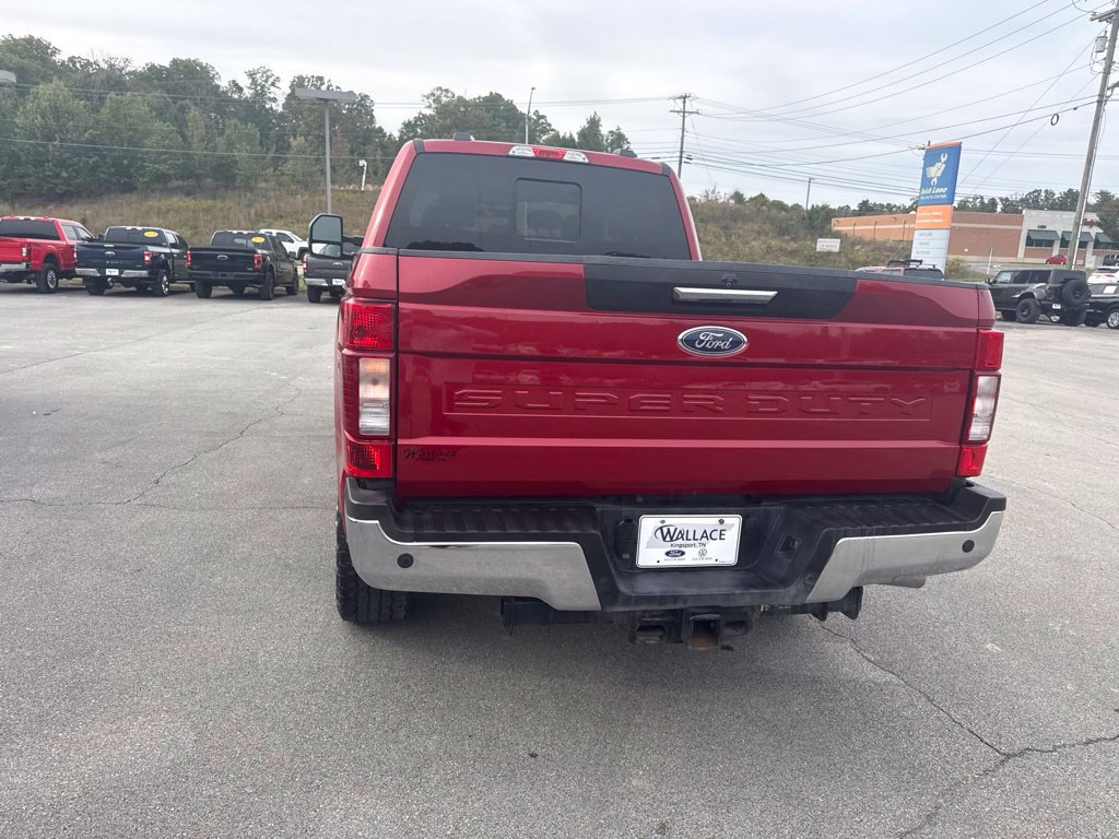 Certified 2022 Ford F350 XLT w/ XLT Premium Package AWD/4WD image 32