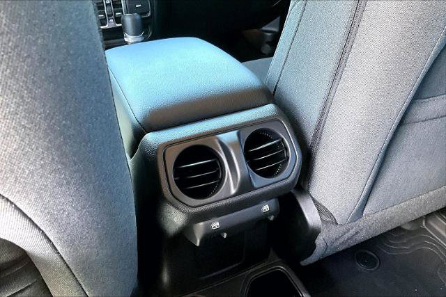 Used 2026 Jeep Wrangler Unlimited Sport AWD/4WD image 33