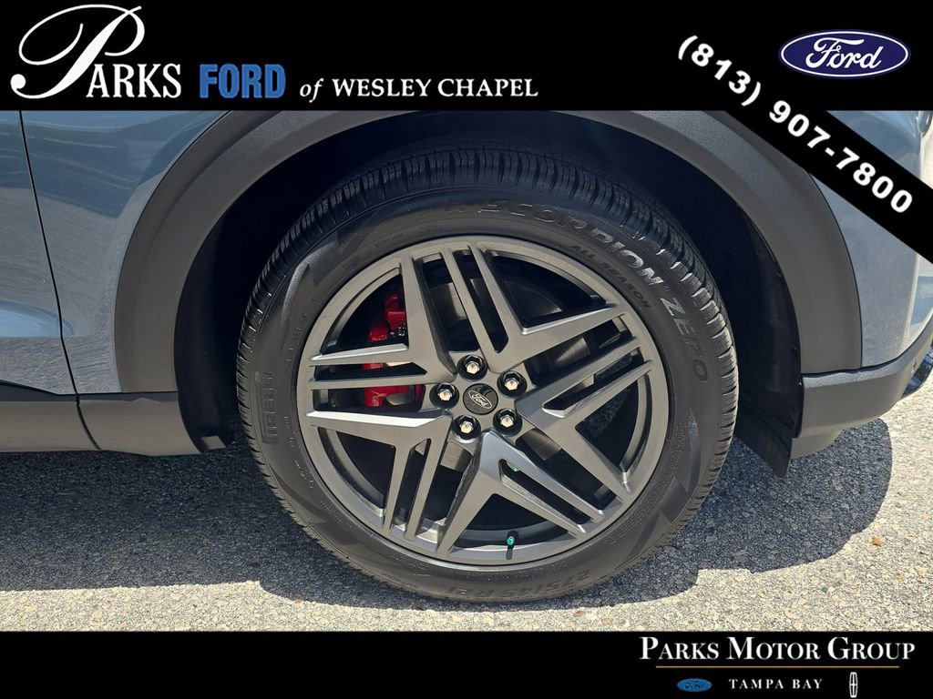 Certified 2025 Ford Explorer ST w/ Sun And Sound Package AWD/4WD image 32