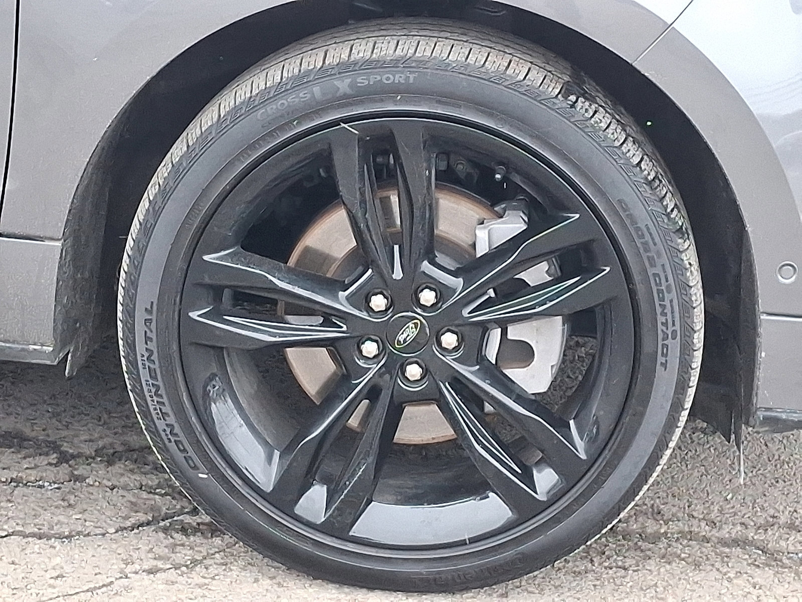 Certified 2024 Ford Edge ST w/ Equipment Group 401A image 8