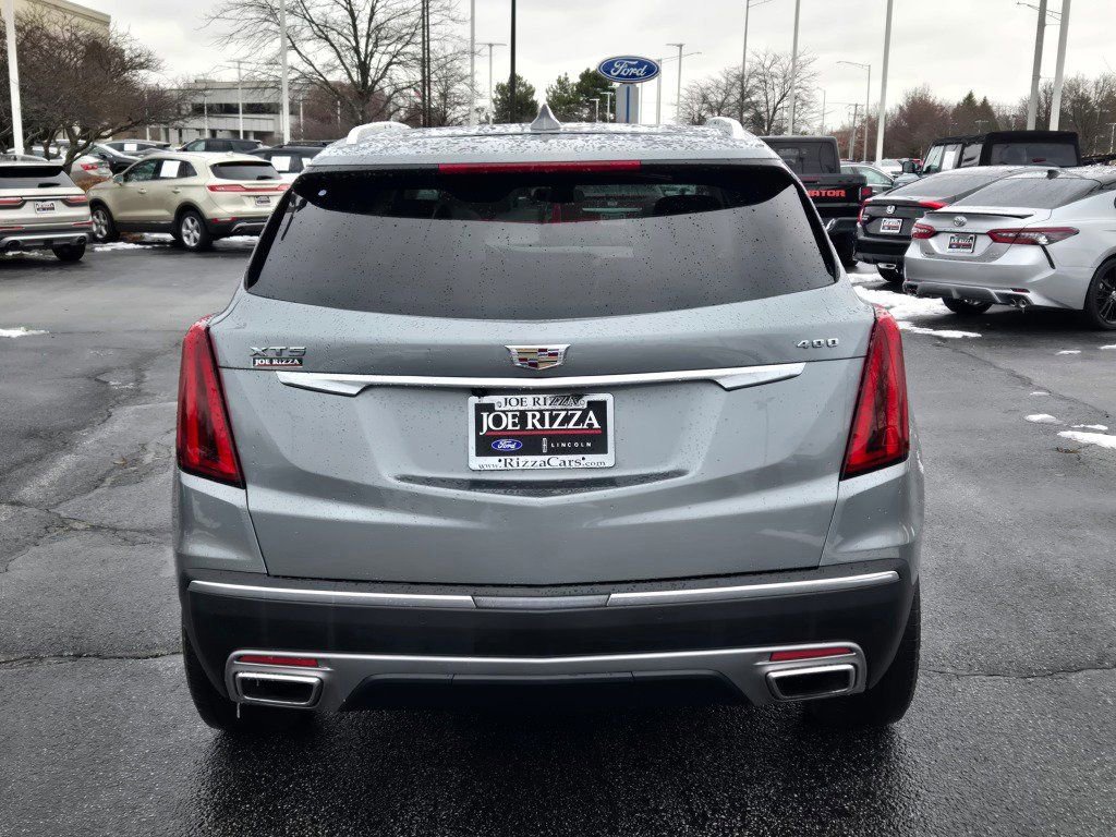 Used 2023 Cadillac XT5 Premium Luxury image 3