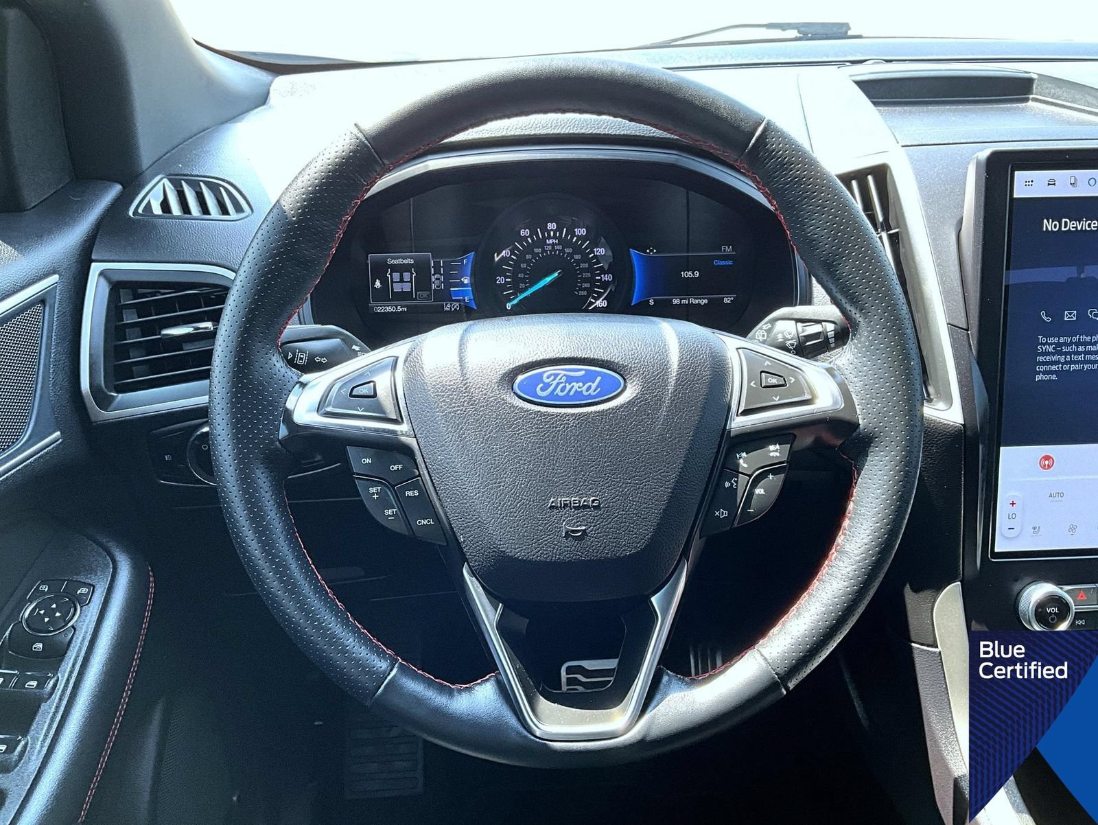Certified 2024 Ford Edge ST-Line AWD/4WD image 11