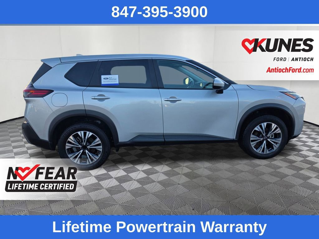 Used 2023 Nissan Rogue SV image 6