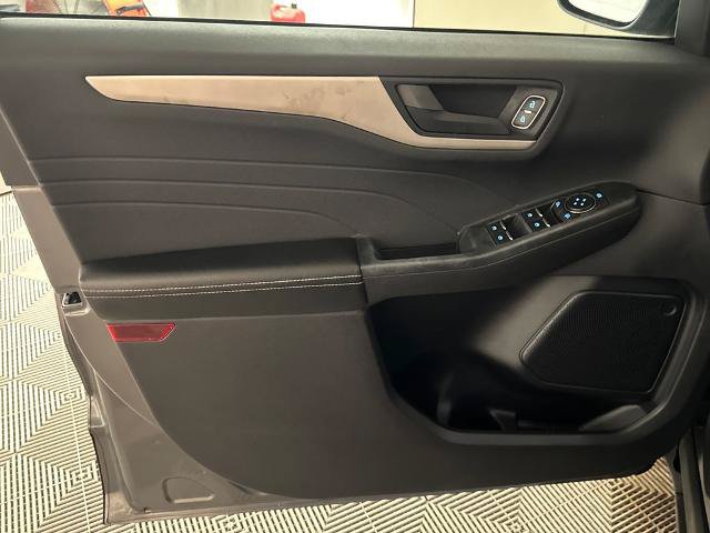 Certified 2022 Ford Escape SE FWD image 14