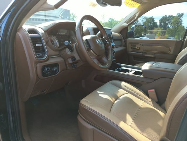 Used 2022 RAM 3500 Limited w/ Max Tow Package AWD/4WD image 31