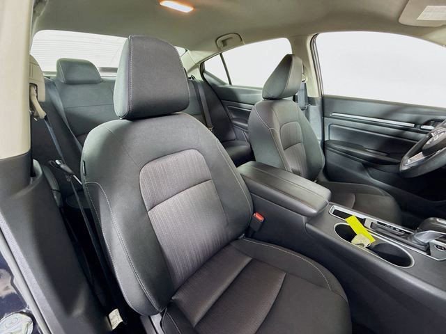 Used 2022 Nissan Altima 2.5 SV image 26