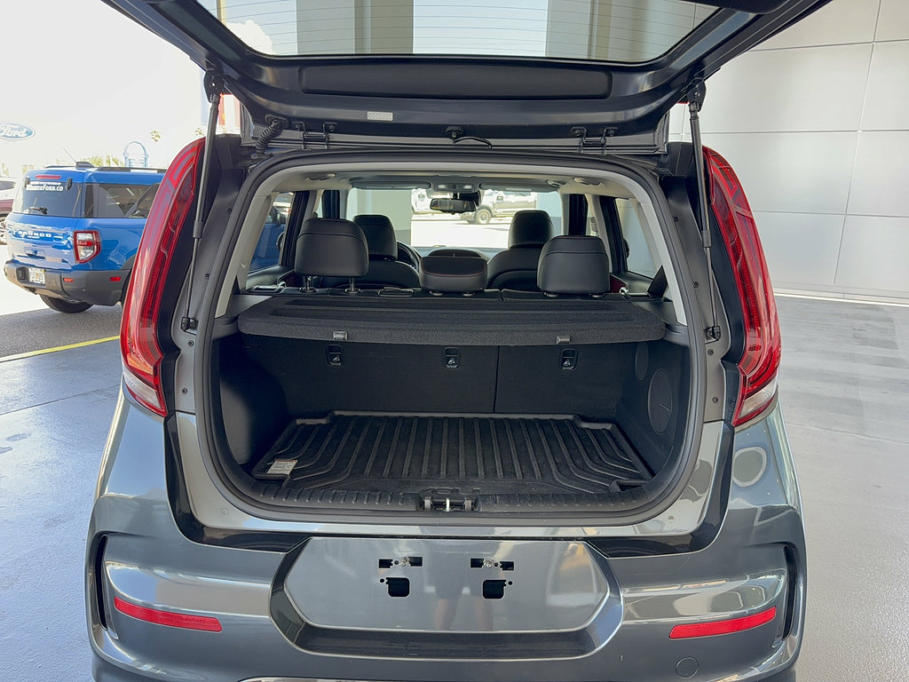 Used 2020 Kia Soul GT-Line Turbo FWD image 7