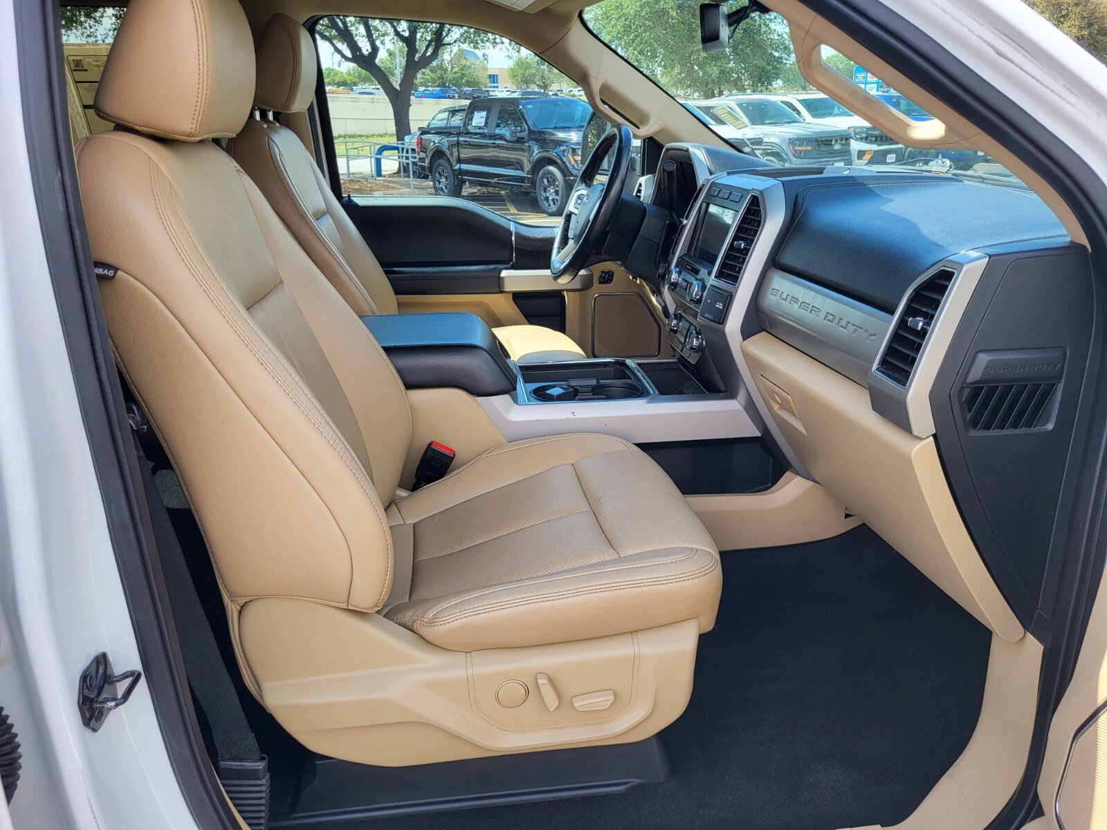 Certified 2021 Ford F250 Lariat w/ Lariat Ultimate Package image 13