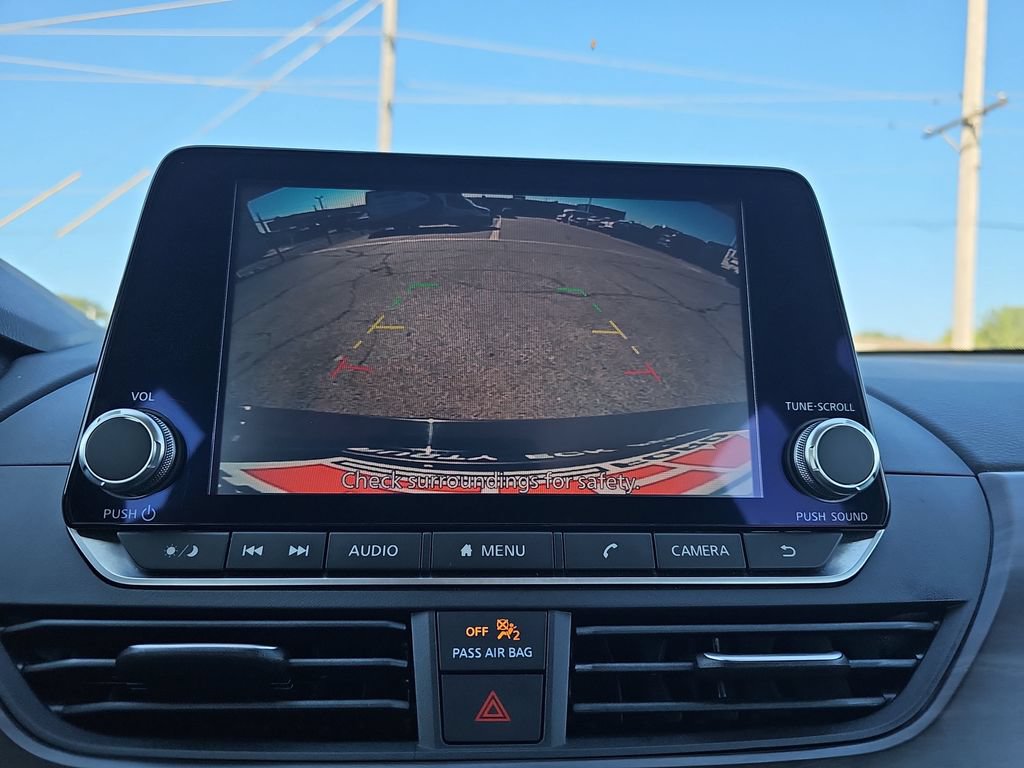 Used 2024 Nissan Altima 2.5 SV FWD image 20