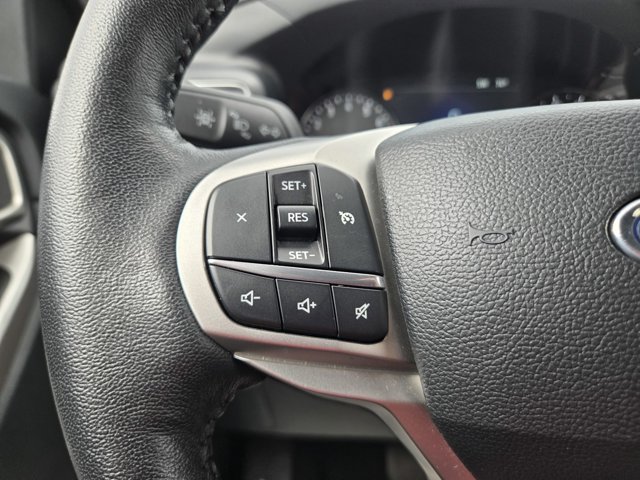 Certified 2024 Ford Explorer XLT w/ Equipment Group 202A AWD/4WD image 18