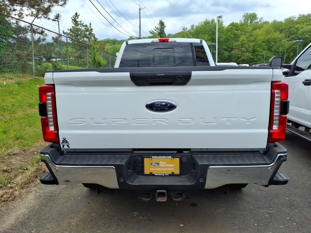 Certified 2023 Ford F350 XLT w/ 360-Degree Camera Package AWD/4WD image 5