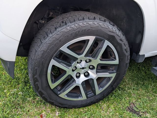 Used 2023 Chevrolet Colorado Z71 w/ Z71 Convenience Package 2 image 6