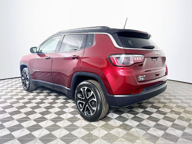 Used 2022 Jeep Compass Limited w/ Sun and Sound Group AWD/4WD image 5