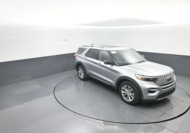 Certified 2023 Ford Explorer Limited w/ Limited Technology Package image 22