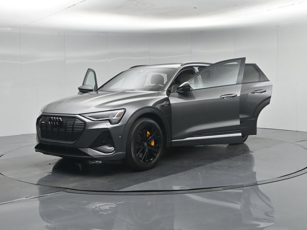 Used 2022 Audi e-tron Chronos w/ Chronos Package AWD/4WD image 35
