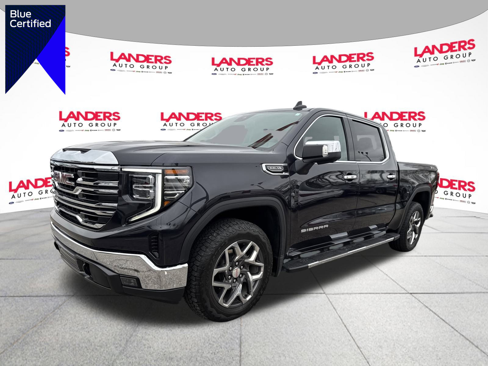 Used 2023 GMC Sierra 1500 SLT w/ SLT Premium Package image 1