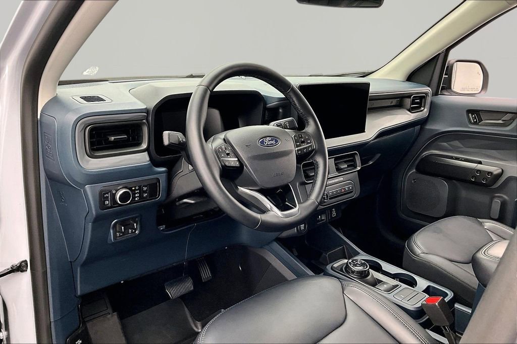 Certified 2025 Ford Maverick Lariat w/ Black Appearance Package AWD/4WD image 14