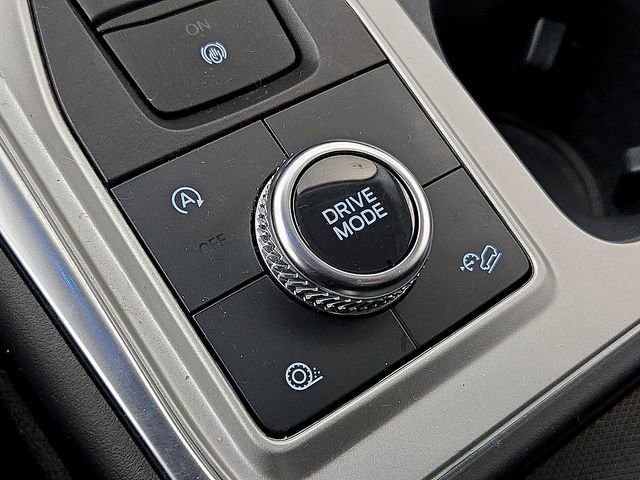 Certified 2023 Ford Explorer XLT w/ Equipment Group 202A image 25