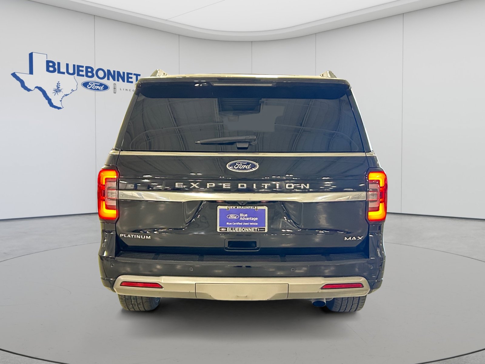 Certified 2023 Ford Expedition Max Platinum AWD/4WD image 6