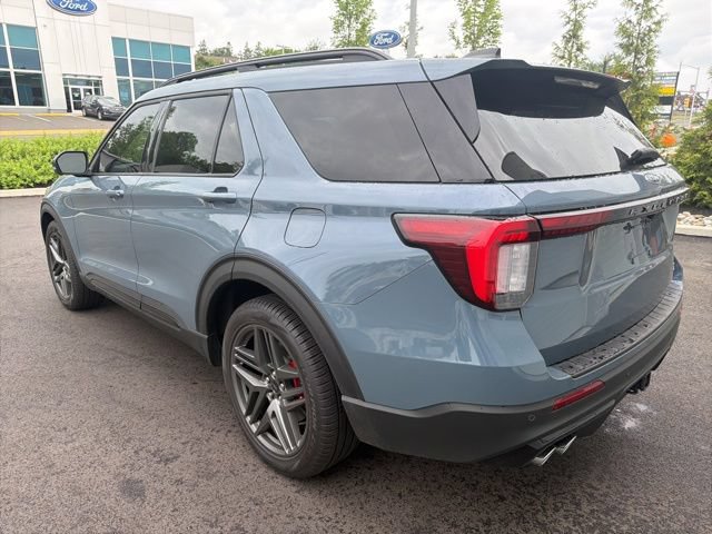 Certified 2025 Ford Explorer ST w/ Sun And Sound Package AWD/4WD image 4