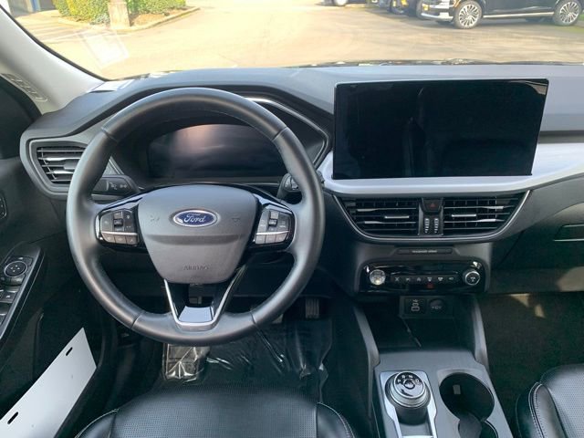 Certified 2024 Ford Escape Platinum image 18