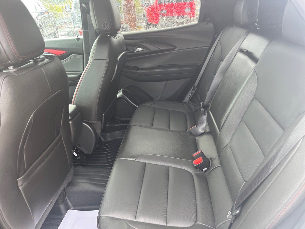 Used 2025 Chevrolet TrailBlazer RS w/ Convenience Package image 19