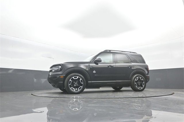 Certified 2023 Ford Bronco Sport Outer Banks w/ Tech Package image 29