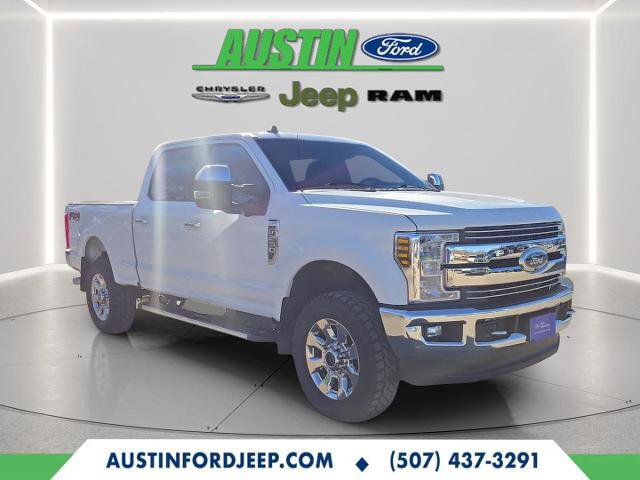 Certified 2019 Ford F250 Lariat w/ Chrome Package image 3