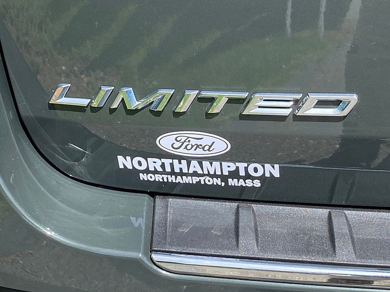 Certified 2023 Ford Explorer Limited w/ Limited Technology Package AWD/4WD image 11