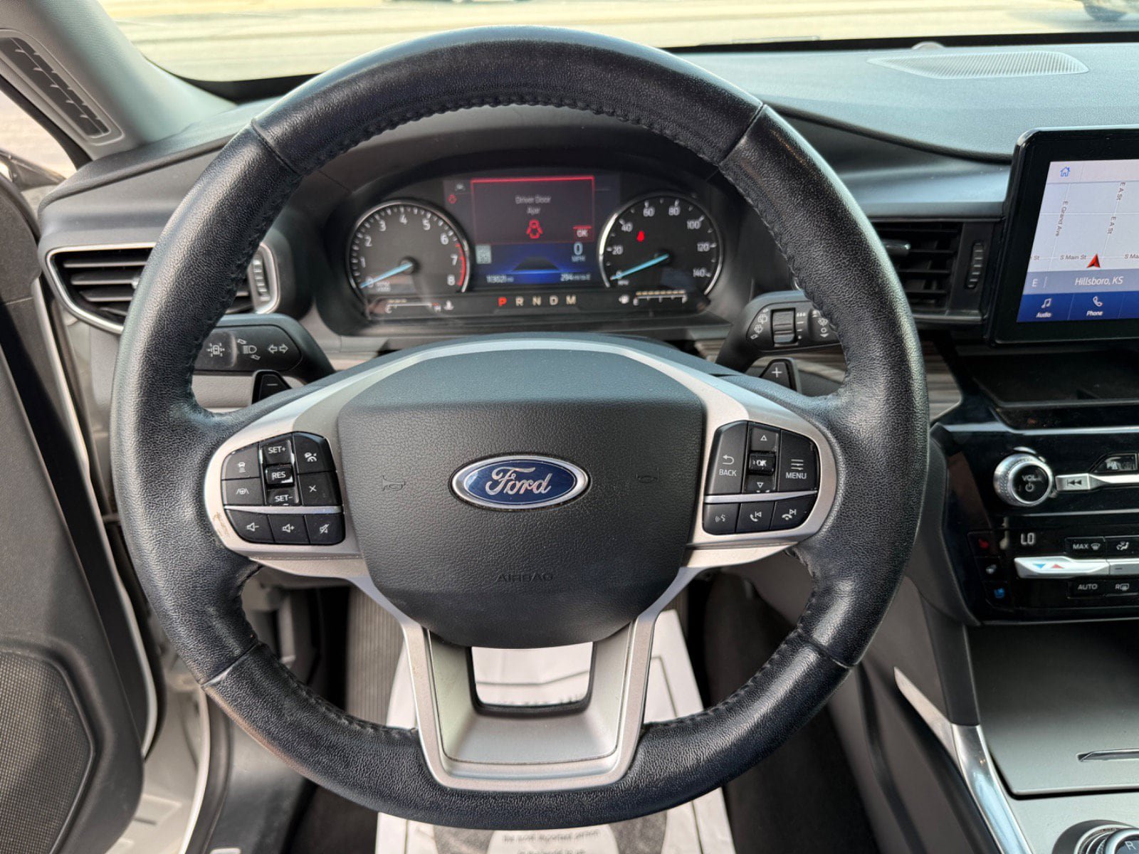 Certified 2021 Ford Explorer Limited w/ Hybrid Equipment Group 310A AWD/4WD image 27