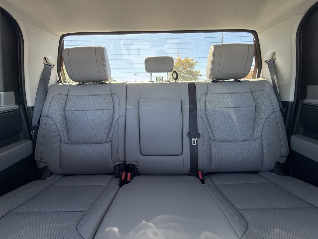 Used 2023 Toyota Tundra Limited image 28