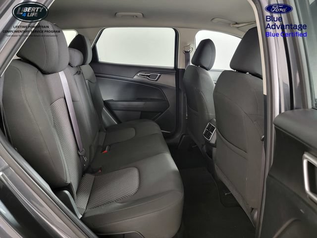 Used 2023 Kia Sportage LX FWD image 16