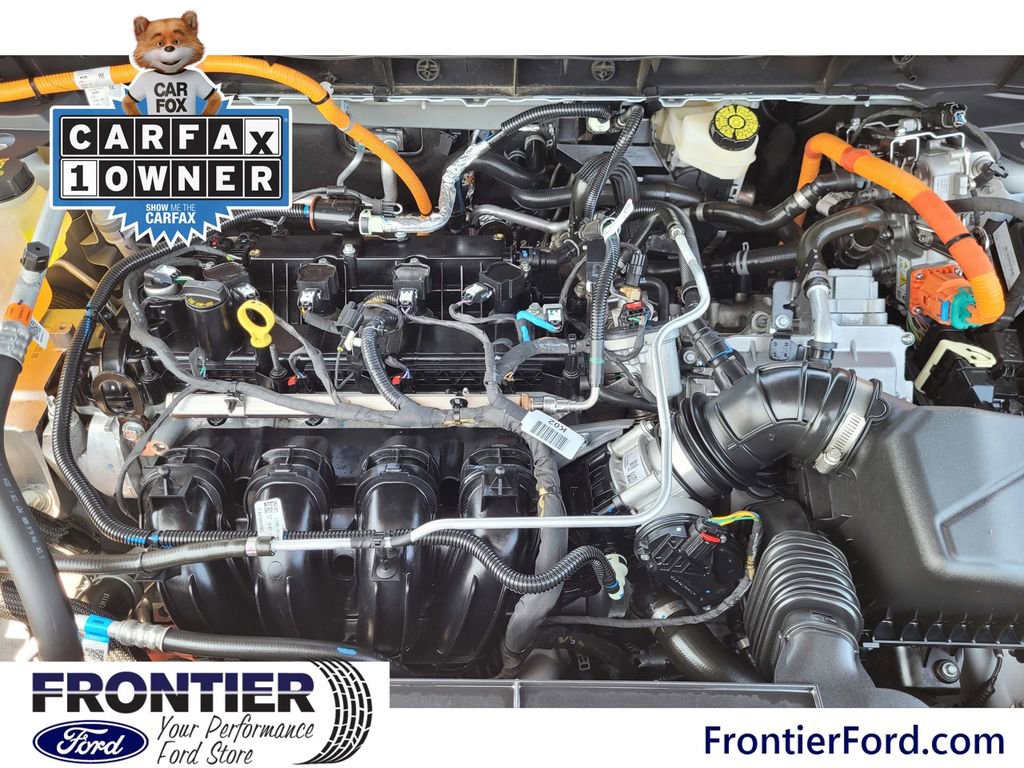 Certified 2025 Ford Escape ST-Line w/ Equipment Group 301A FWD image 28