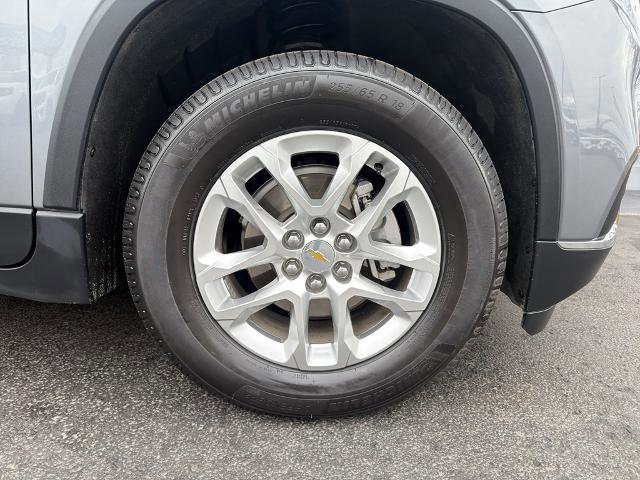 Used 2020 Chevrolet Traverse LT image 10