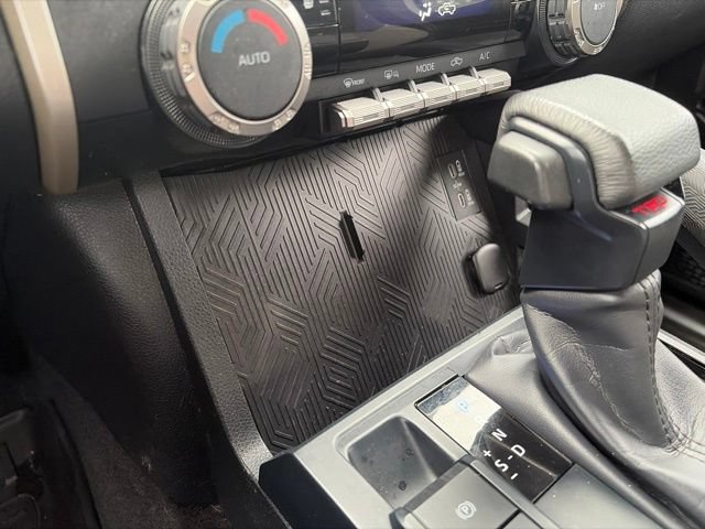 Used 2025 Toyota Tacoma TRD Off-Road AWD/4WD image 36