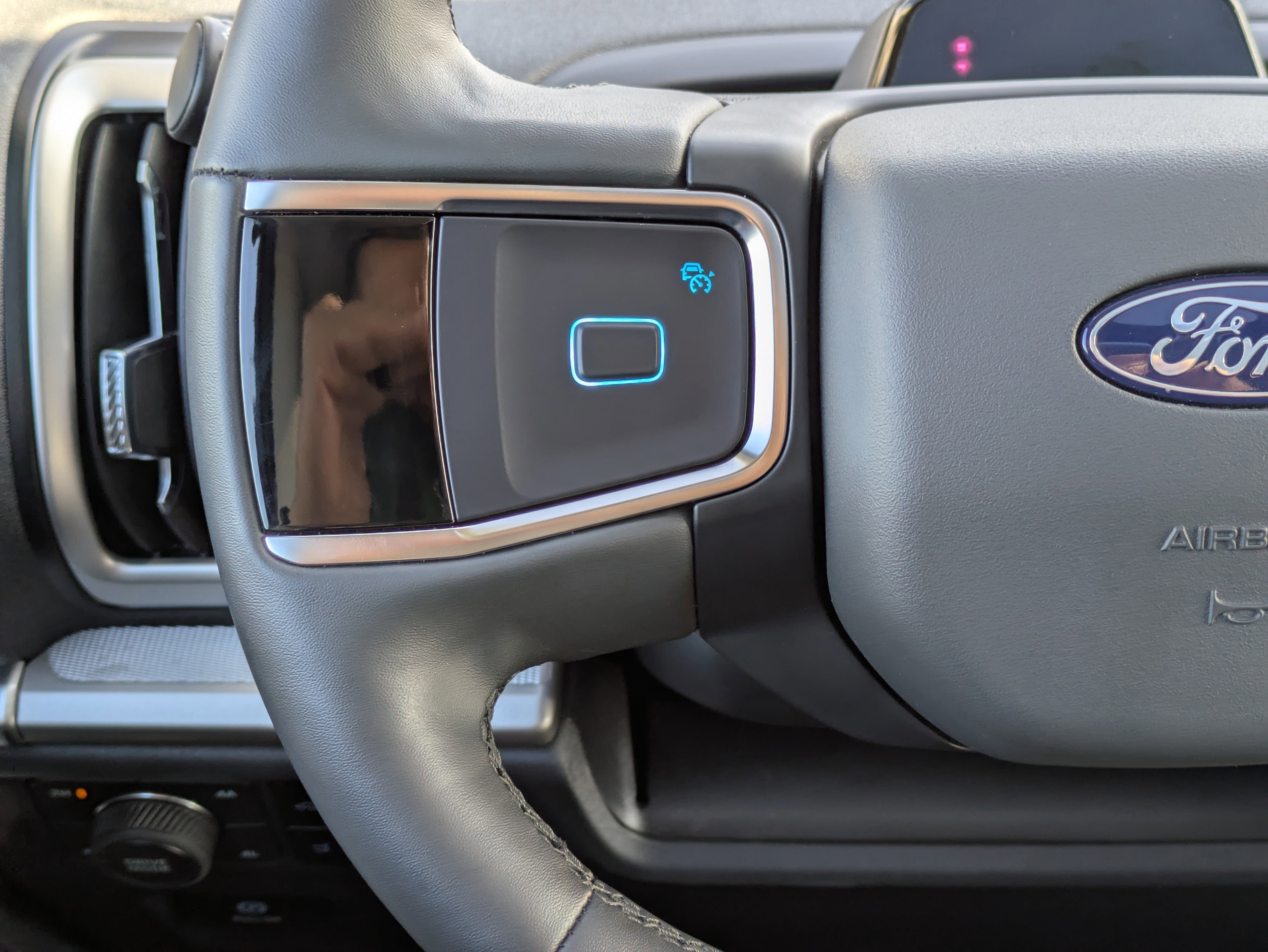 Certified 2025 Ford Expedition Max Active image 29