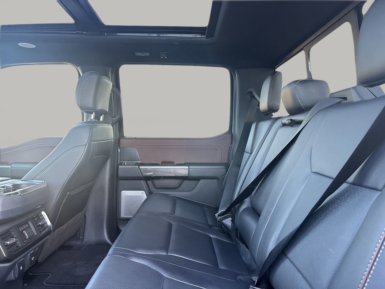 Certified 2023 Ford F150 Lariat w/ Equipment Group 502A High image 17