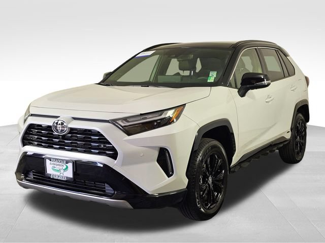Used 2025 Toyota RAV4 XSE w/ Advanced Technology Package AWD/4WD image 3